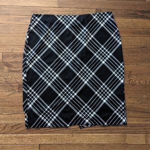 Plus Size Cato Plaid Pencil Skirt